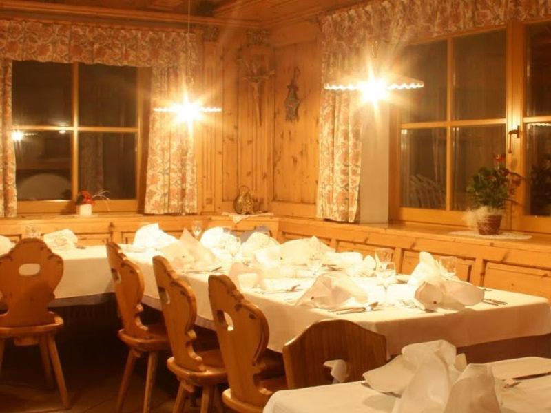 Rifugio La Para San Vigilio Di Marebbe Ngoại thất bức ảnh