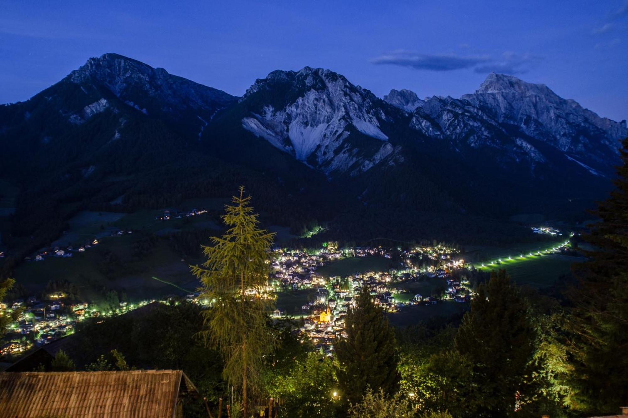 Rifugio La Para San Vigilio Di Marebbe Ngoại thất bức ảnh