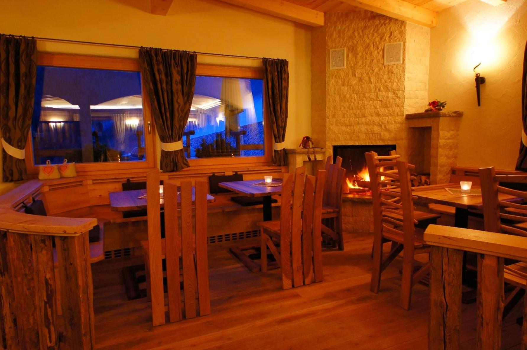 Rifugio La Para San Vigilio Di Marebbe Ngoại thất bức ảnh